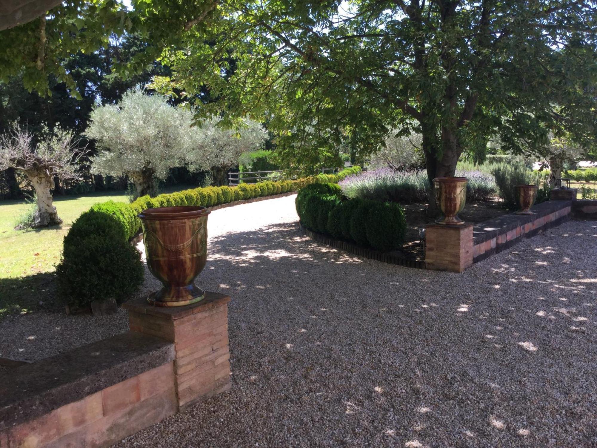 Typical Provencal Farm House Close To L'Isle Sur La Sorgue - 12 Persons Cavaillon Exteriér fotografie