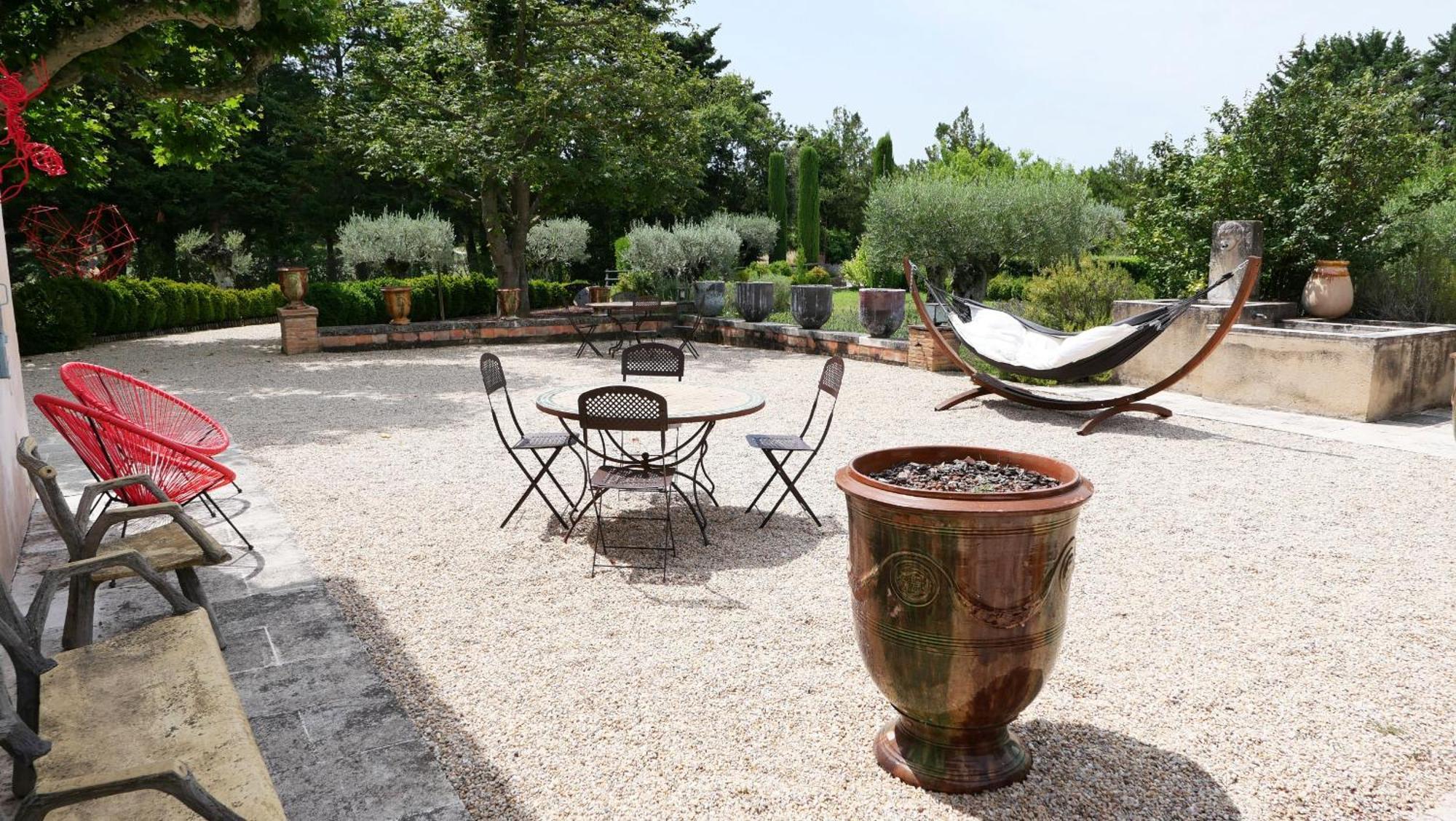 Typical Provencal Farm House Close To L'Isle Sur La Sorgue - 12 Persons Cavaillon Exteriér fotografie
