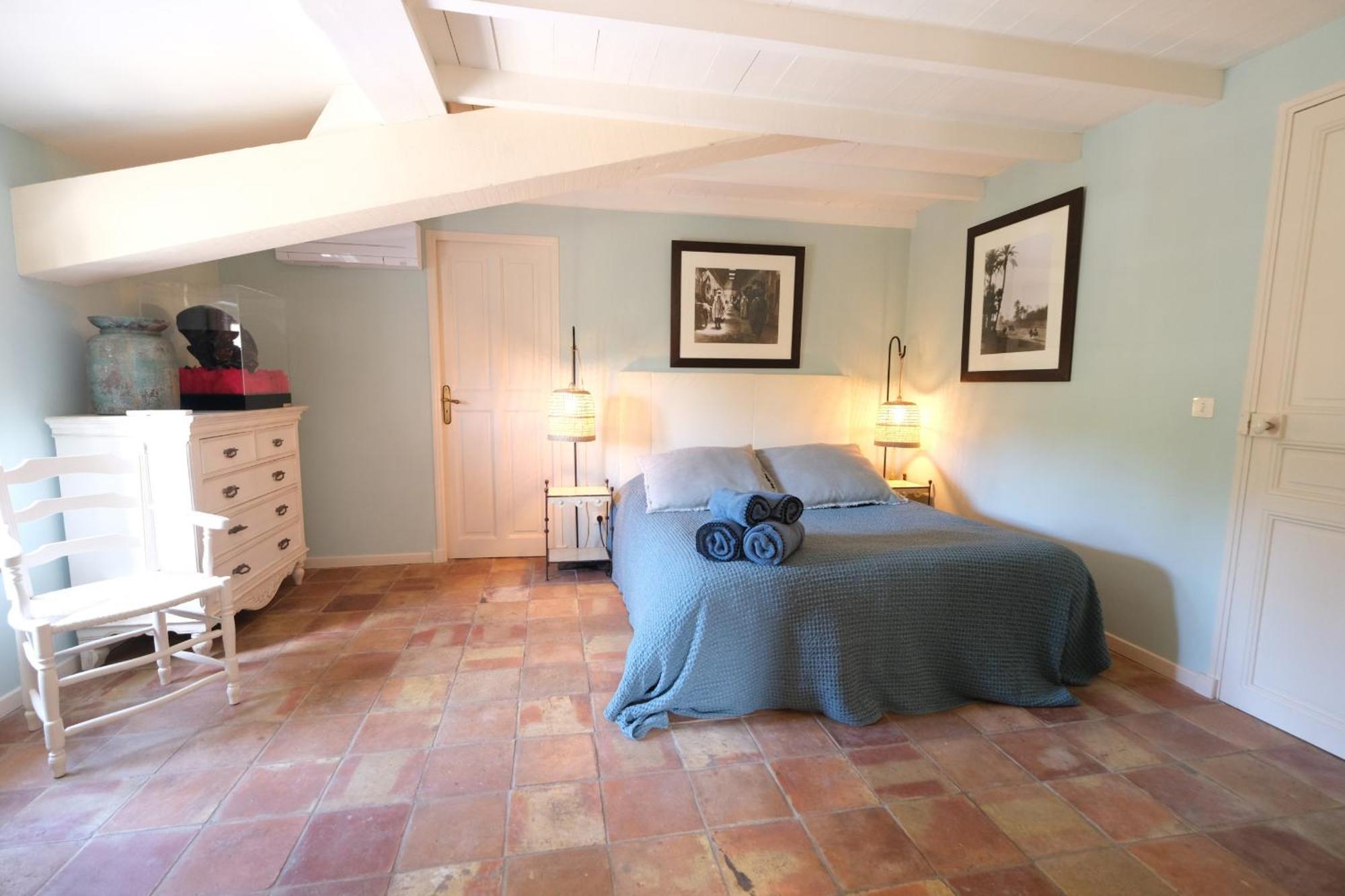 Typical Provencal Farm House Close To L'Isle Sur La Sorgue - 12 Persons Cavaillon Exteriér fotografie