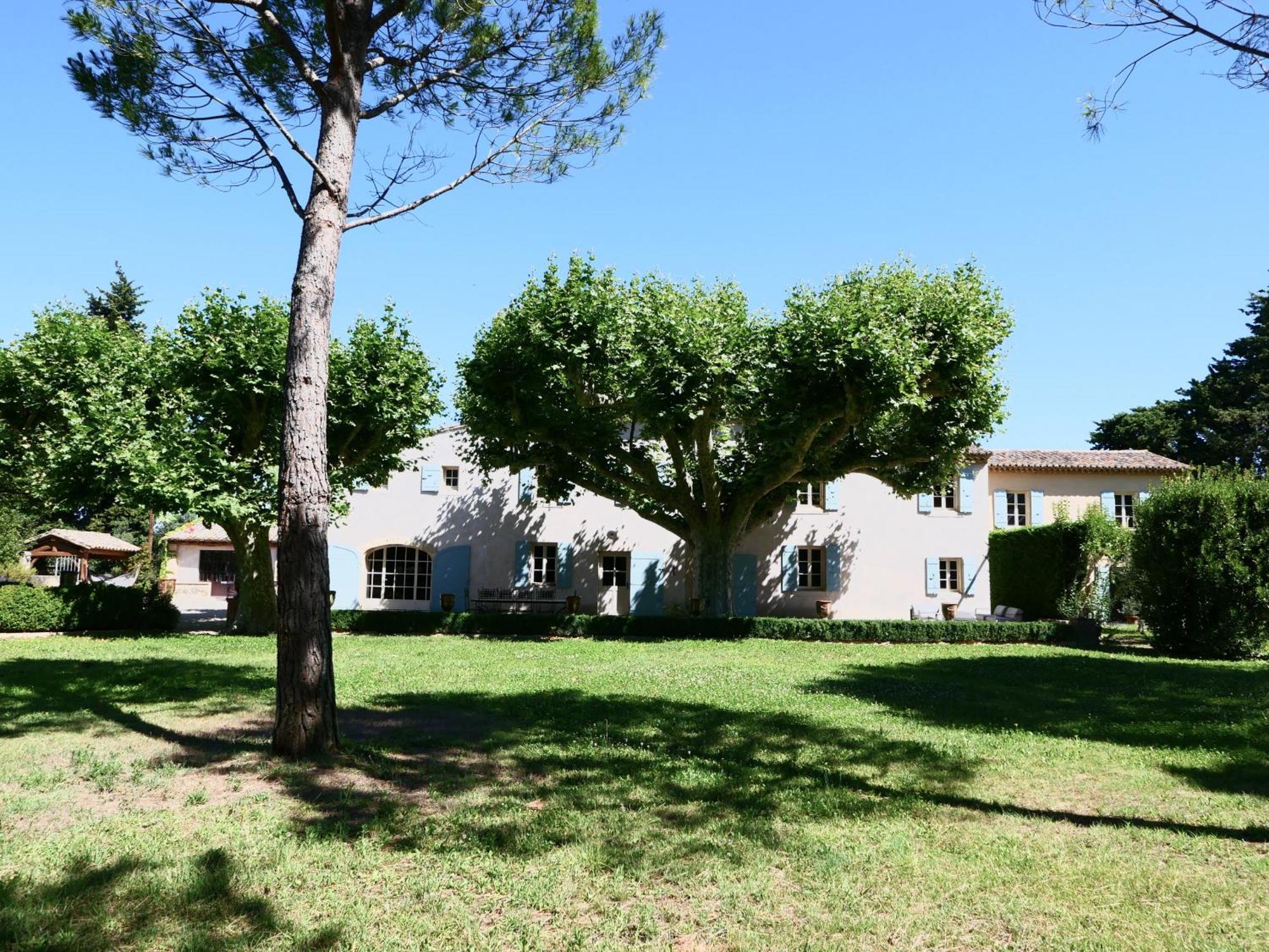 Typical Provencal Farm House Close To L'Isle Sur La Sorgue - 12 Persons Cavaillon Exteriér fotografie