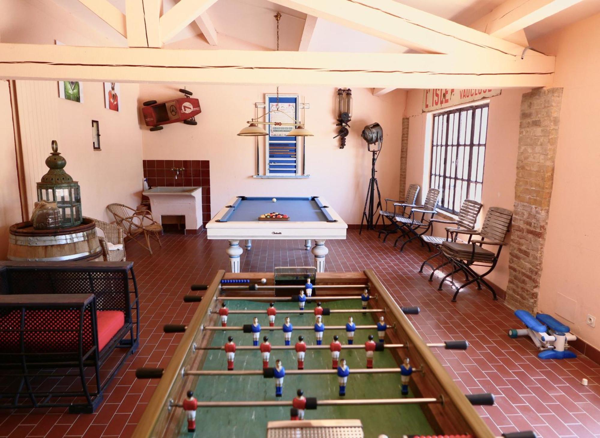 Typical Provencal Farm House Close To L'Isle Sur La Sorgue - 12 Persons Cavaillon Exteriér fotografie